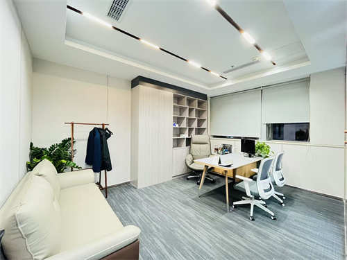 亿利生态广场 198㎡办公室 3.8元/平米/天